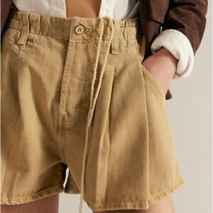 We The Free Clark Pleated Denim Shorts XS